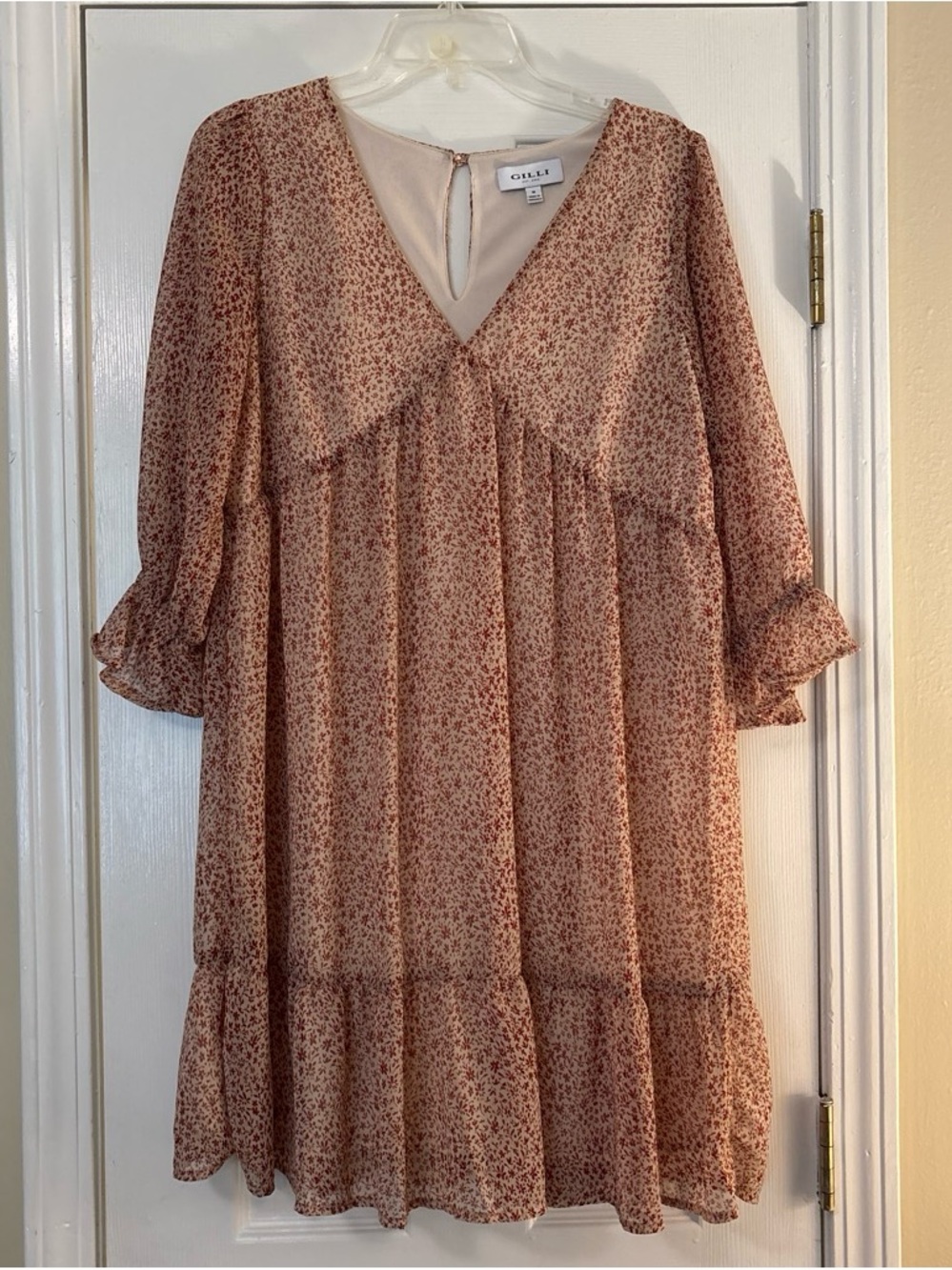 Gilli Dusty Rose Floral V-Neck Tiered Mini Dress